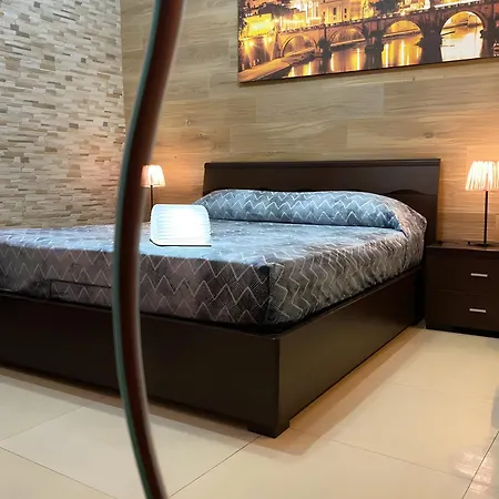 The Nest * روما